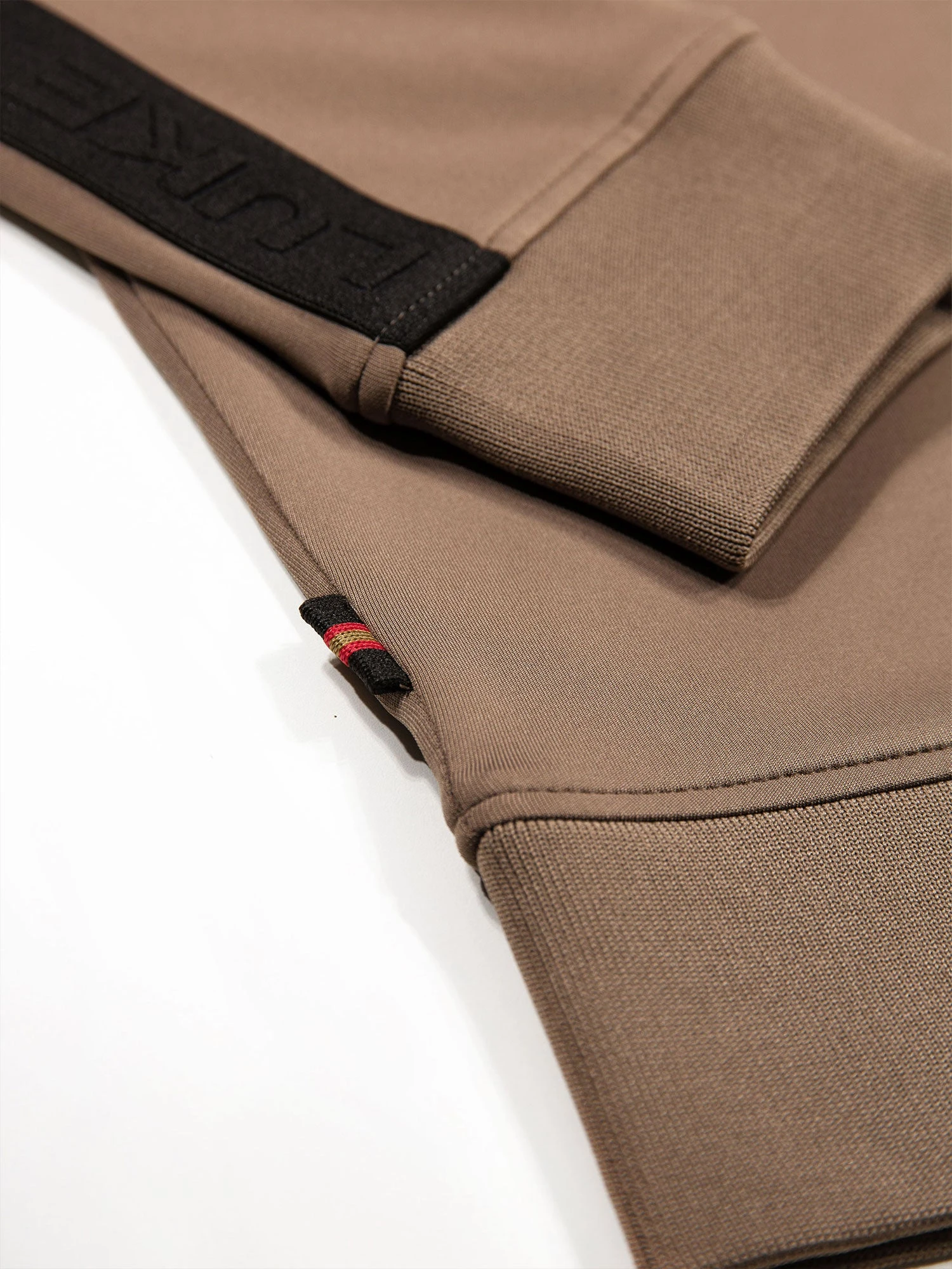 TTTSW JUNIOR CORE TRICO SWEATSHIRT 5 TTTSW JUNIOR CORE TRICO SWEATSHIRT - Image 5