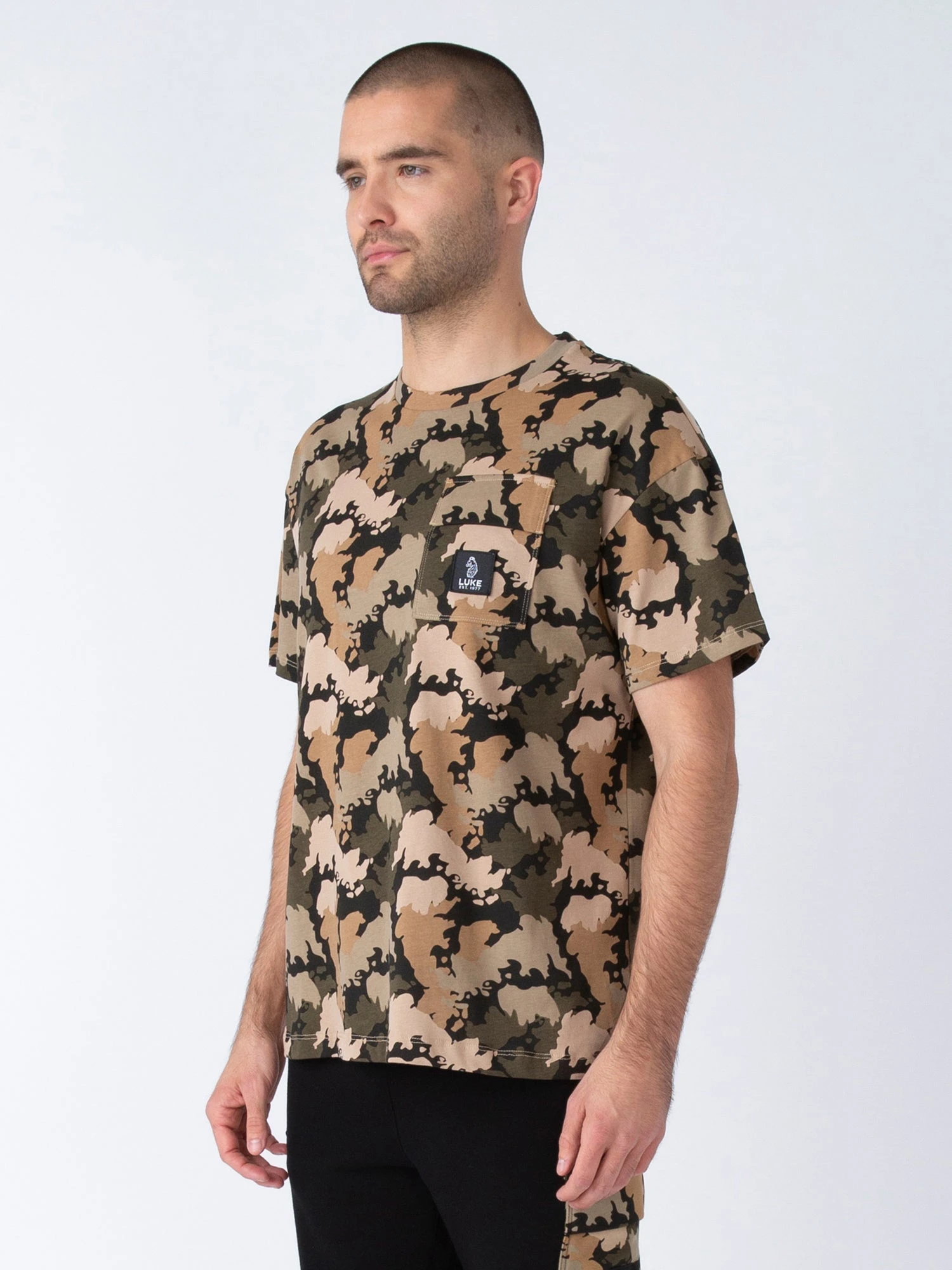 ALL OVER MEMPHIS RELAXED FITT-SHIRT 2 ALL OVER MEMPHIS RELAXED FITT-SHIRT - Image 2