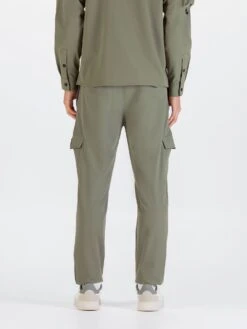 SEMANTIC CARGO NYLON TROUSERS -Luke M750450 CLOVER 3