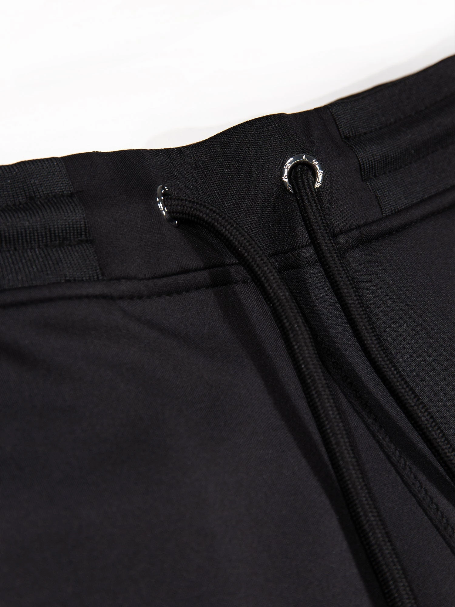 LAKES TAPE DETAIL SWEAT SHORTS 4 LAKES TAPE DETAIL SWEAT SHORTS - Image 4