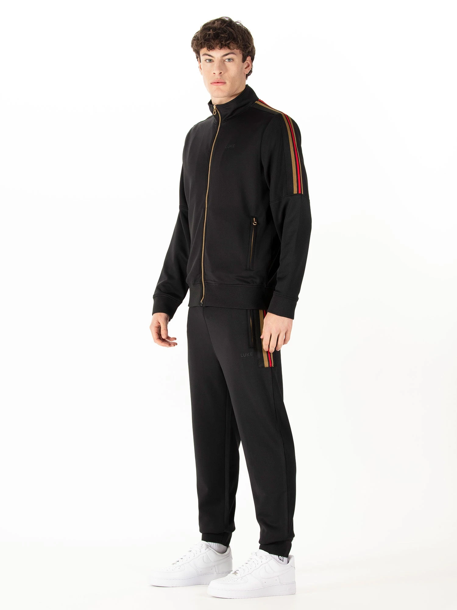 REDWOOD TRACKSUIT 1 REDWOOD TRACKSUIT